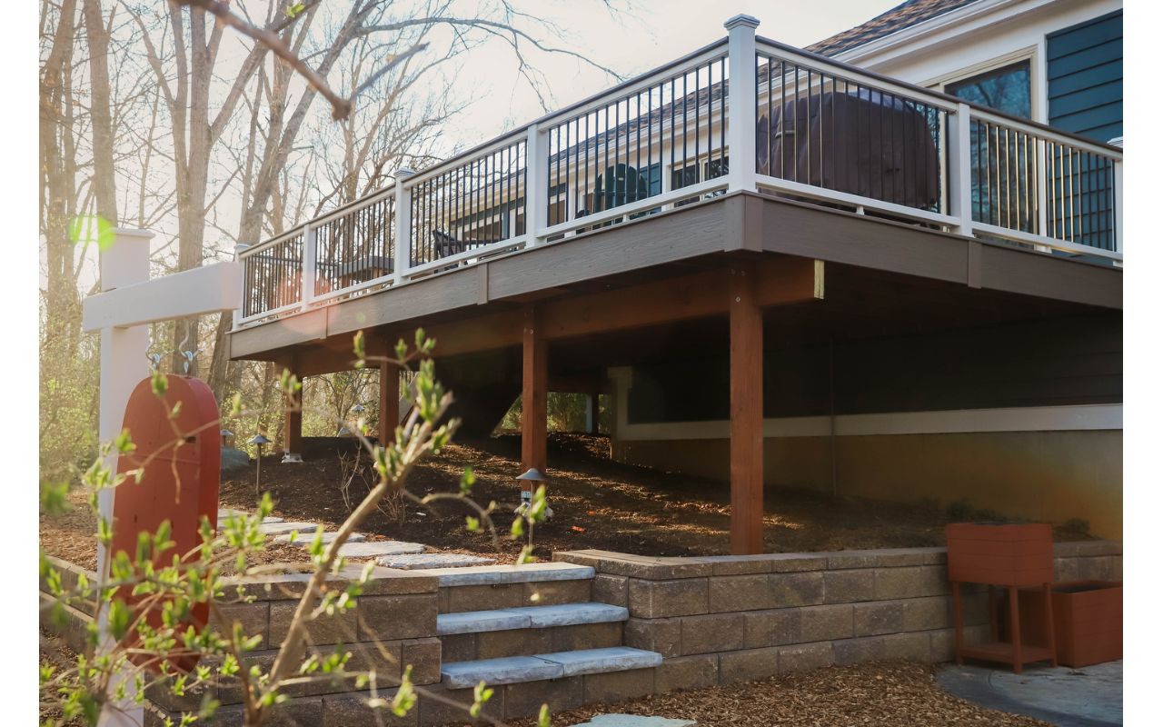 2025 Loveland Ohio Trex Dreck and Railing Project