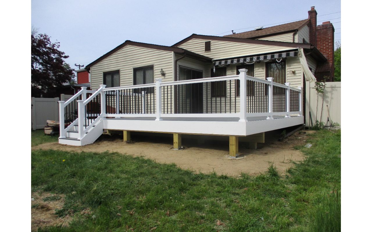 Trex Clam Shell new deck in Pennsauken, NJ.