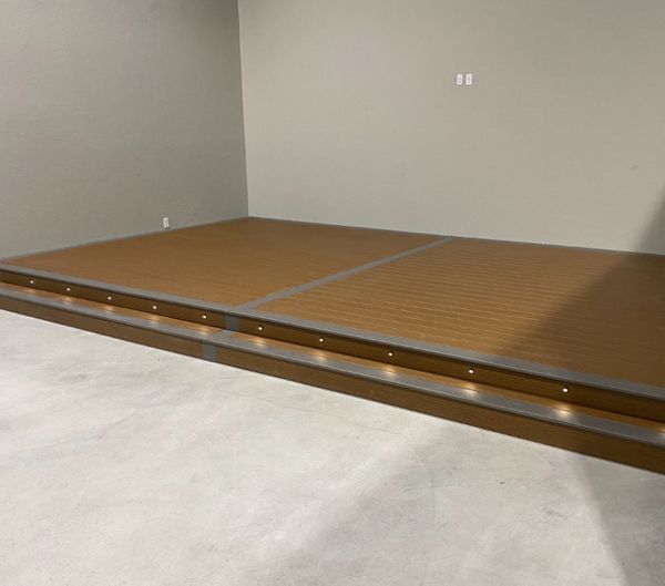 Showroom display deck