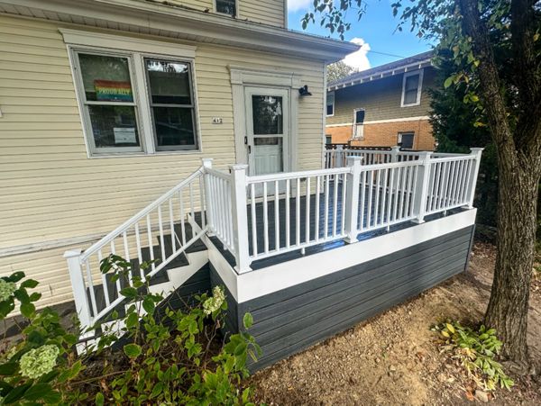 Front Porch - Trex Clam Shell Decking with Trex Fascia