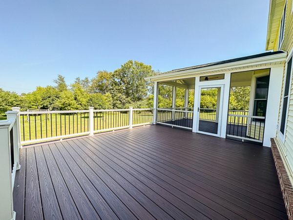 Trex Transcend Lava Rock with Transcend White Railing and Aluminum Balusters