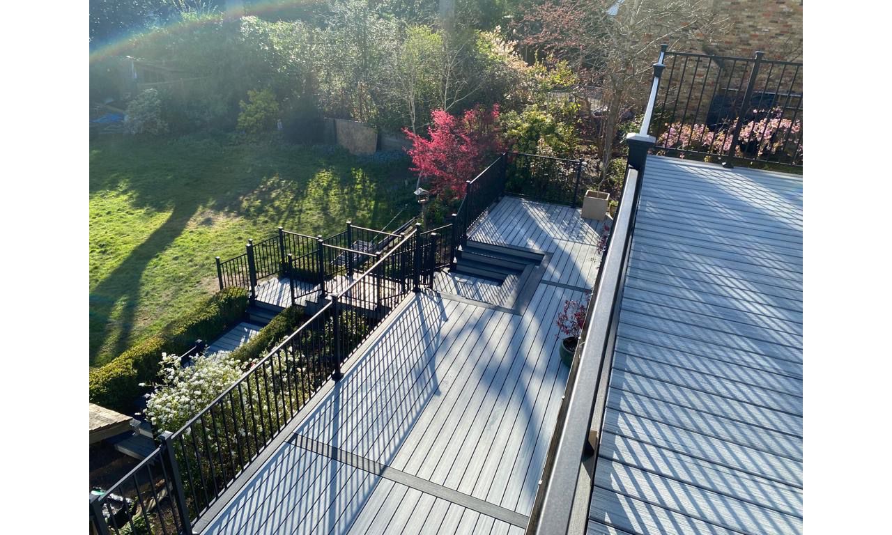 Multi level decking designed by Karl Harrison in Chorleywood using composite decking by Trex