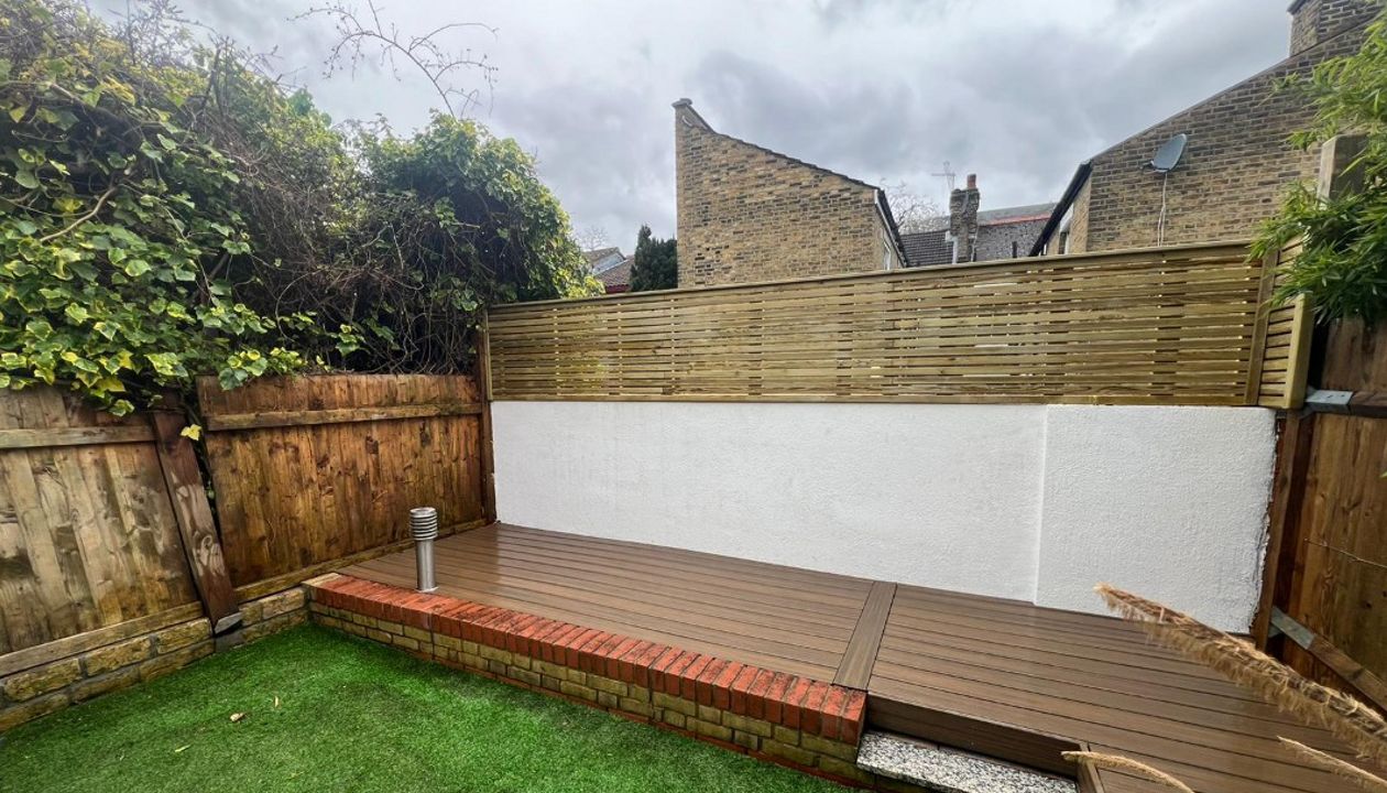 Trex Enhance Naturals Toasted Sand Decking, South London