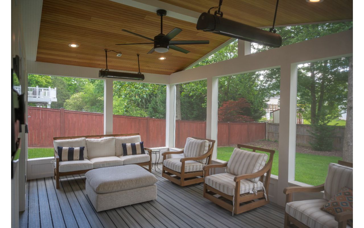Screened Porch with Trex Enhance Foggy Wharf Decking