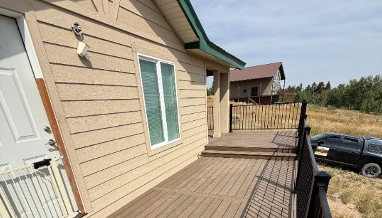 800 sq ft Toasted Sand