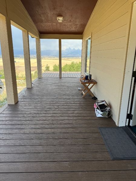 800 sq ft Toasted Sand