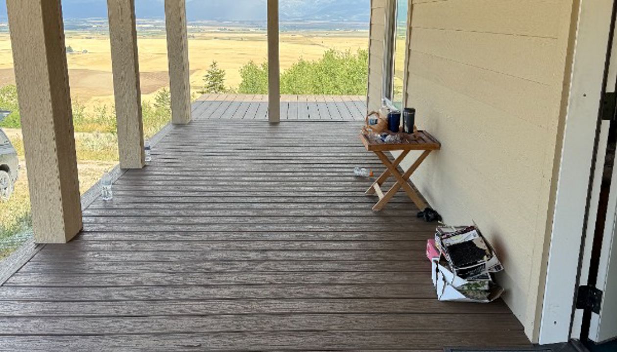 800 sq ft Toasted Sand