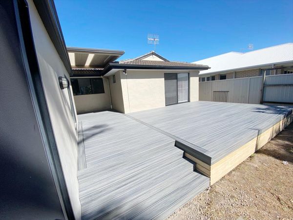 Long Jetty - Island Mist