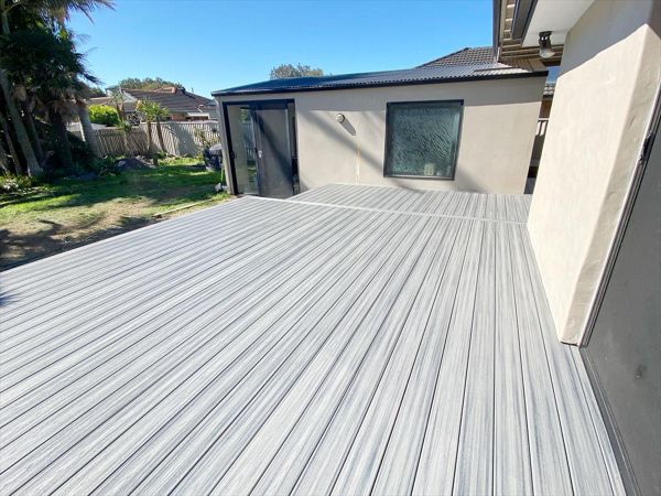 Long Jetty - Island Mist