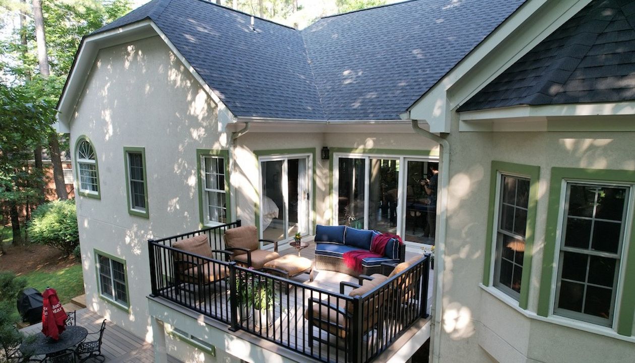 Biscayne with Signature Black Rails