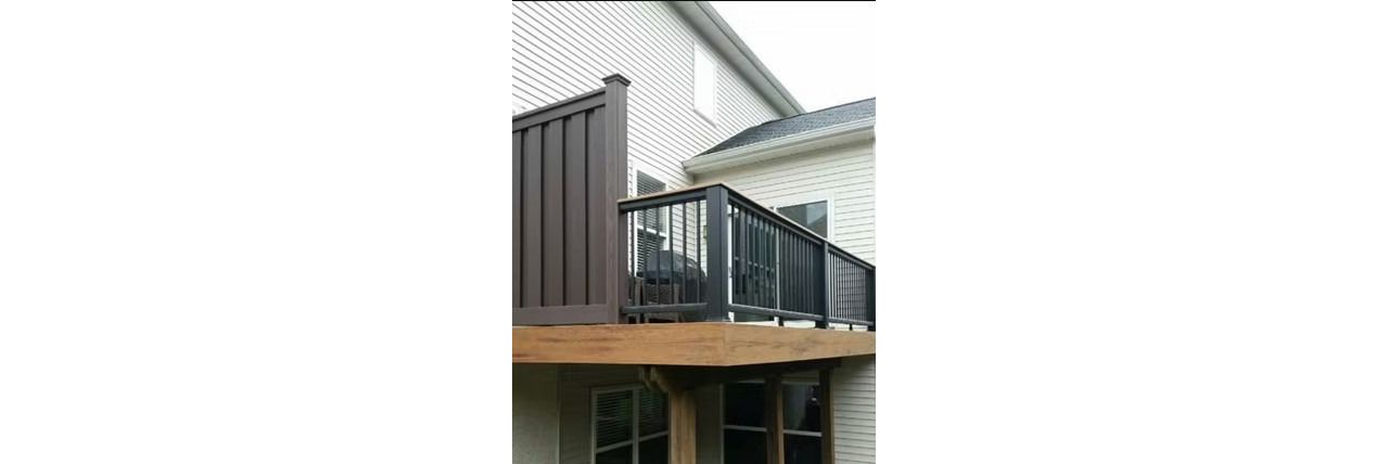 Trex Seclusions privacy fence