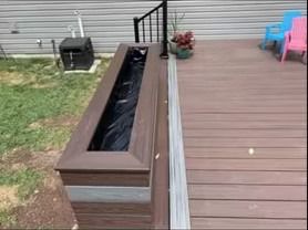 Trex Transcend planter box