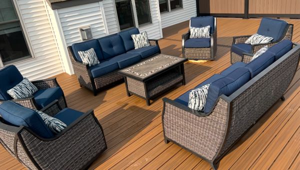 Trex Transcend Havana Gold decking with Trex Transcend Railing