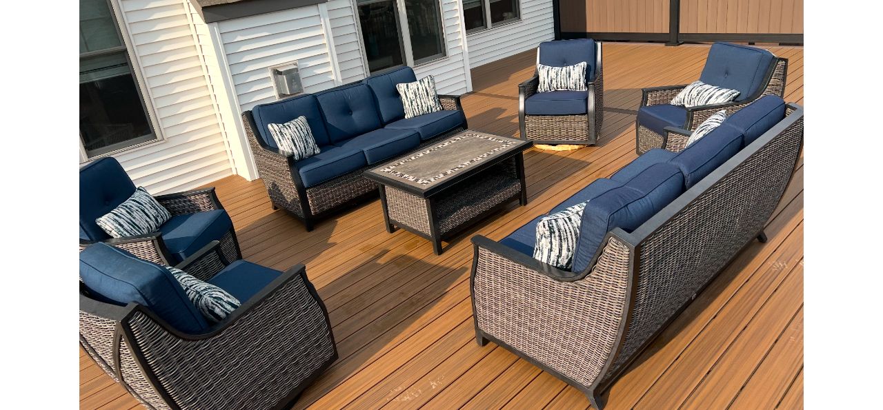 Trex Transcend Havana Gold decking with Trex Transcend Railing