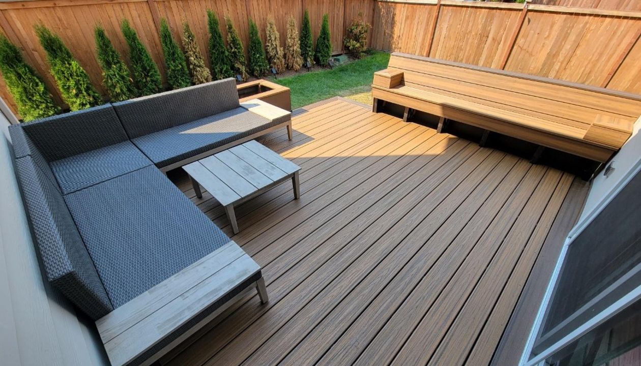 Havana Gold deck with Custom bench