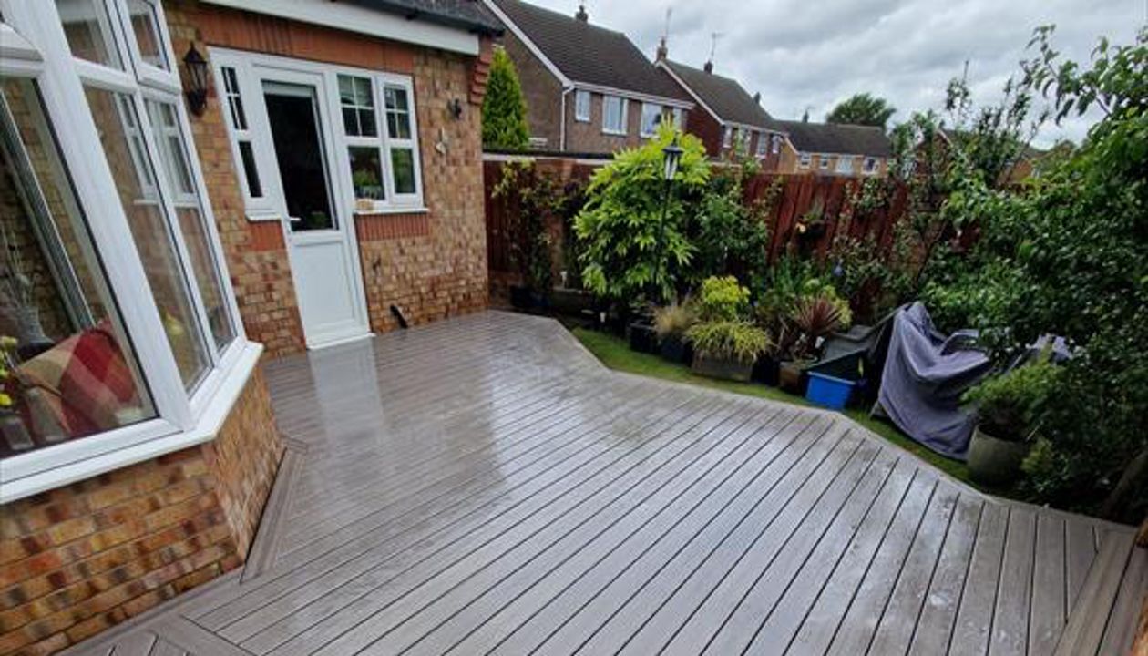 TREX Enhance Rocky Harbor composite decking