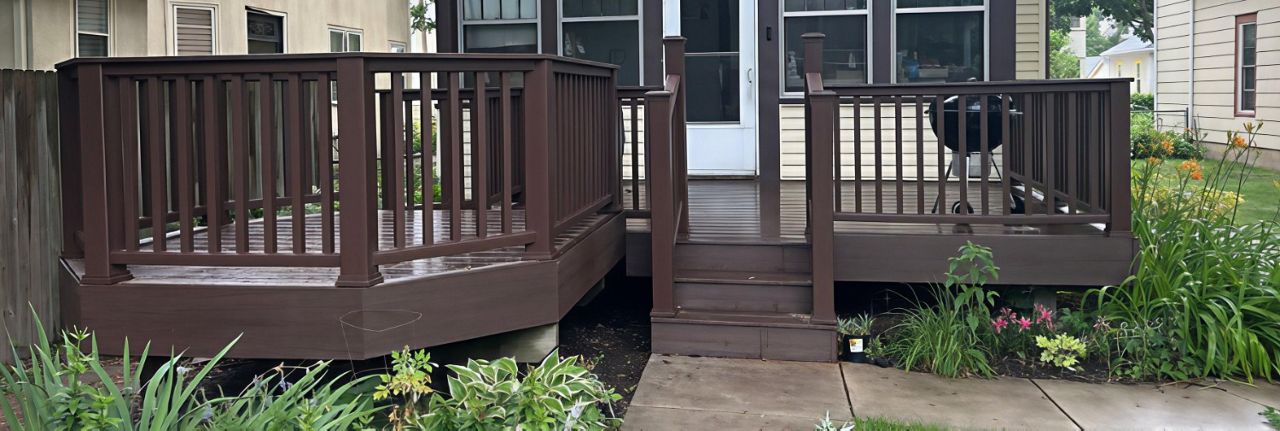 Trex Lava Rock decking with Trex Vintage Lantern Composite Railings with Drink Rail