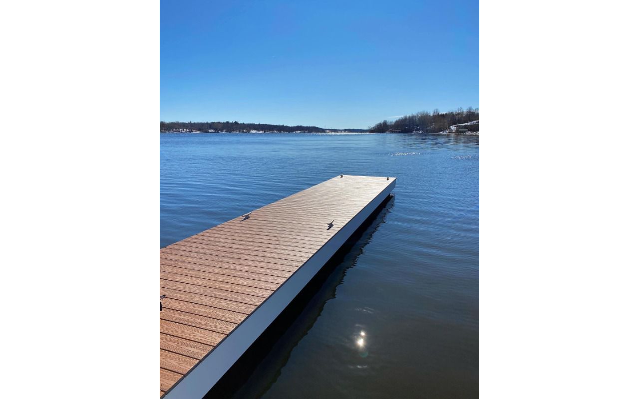 Trex Dock
