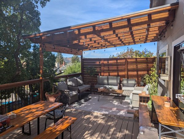 Lineage "Carmel" with roof