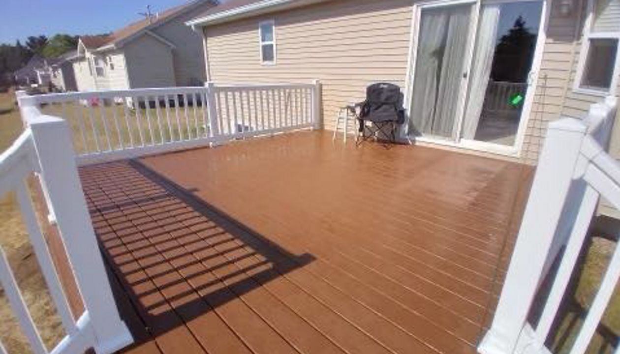 Saddle Decking with White Railing.