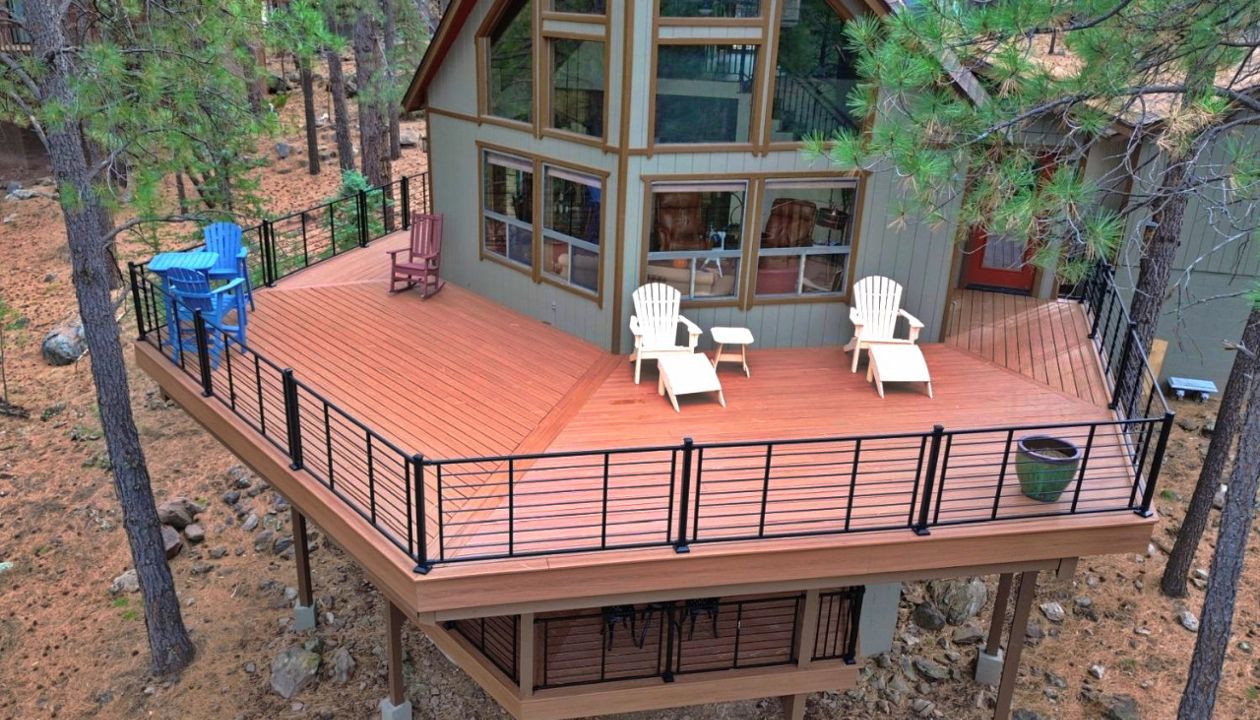 Forest Highlands Flagstaff - mutli-level with lateral steel rail