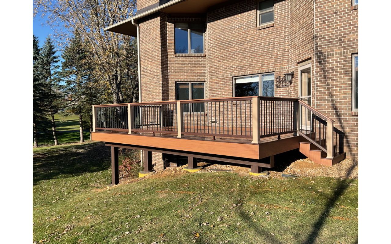 Trex Multi-tone Deck in Lake Geneva