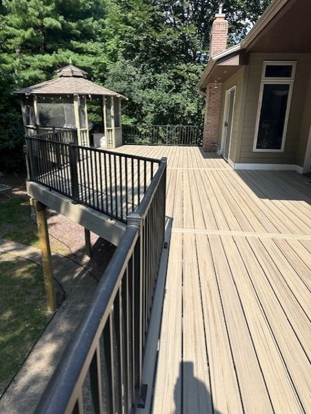 Trex Enhanced Naturals Decking