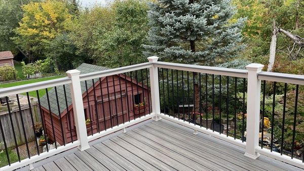 Newman Decks Trex composite with Trex Picket Railings