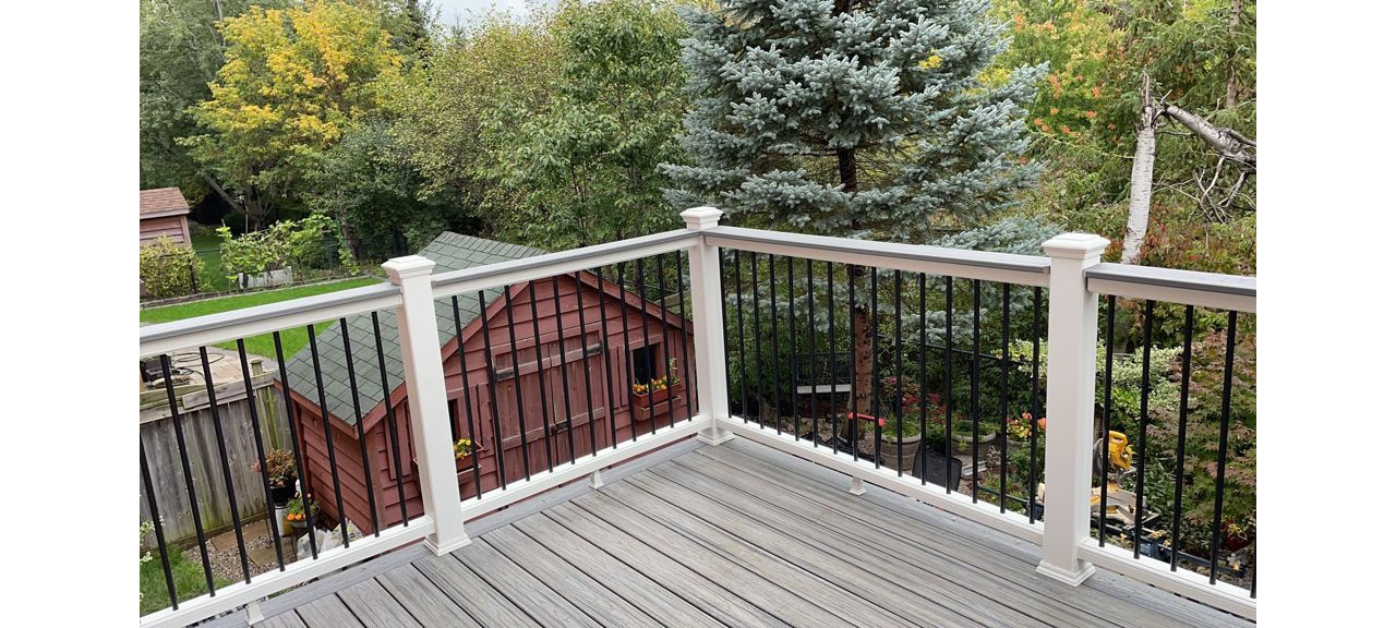 Newman Decks Trex composite with Trex Picket Railings