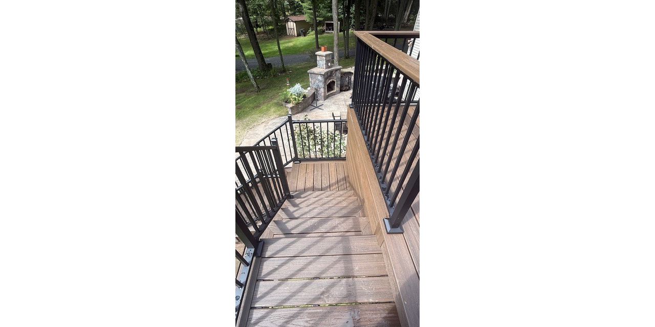 stairs to landing
