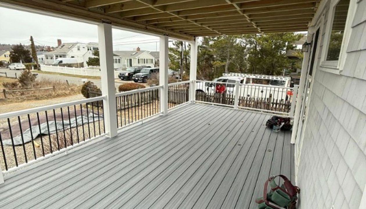 Foggy Warf Trex deck September 2024