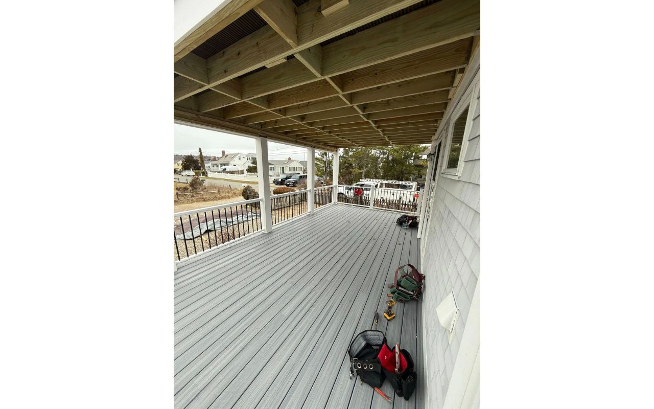 Foggy Warf Trex deck September 2024