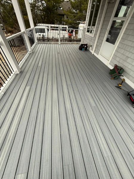 Foggy Warf Trex deck November 2023