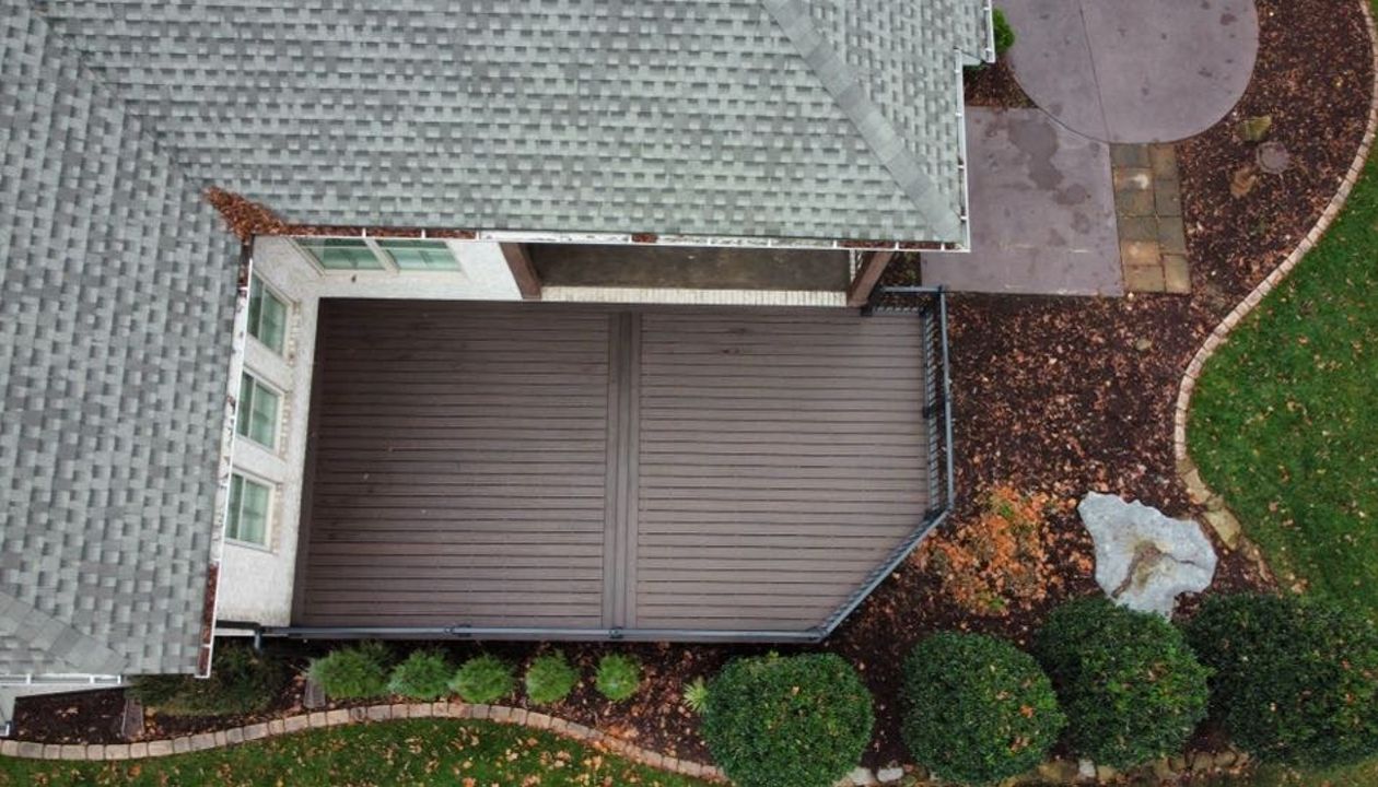 Trex Transcend Lava Rock and Black Aluminum Railing