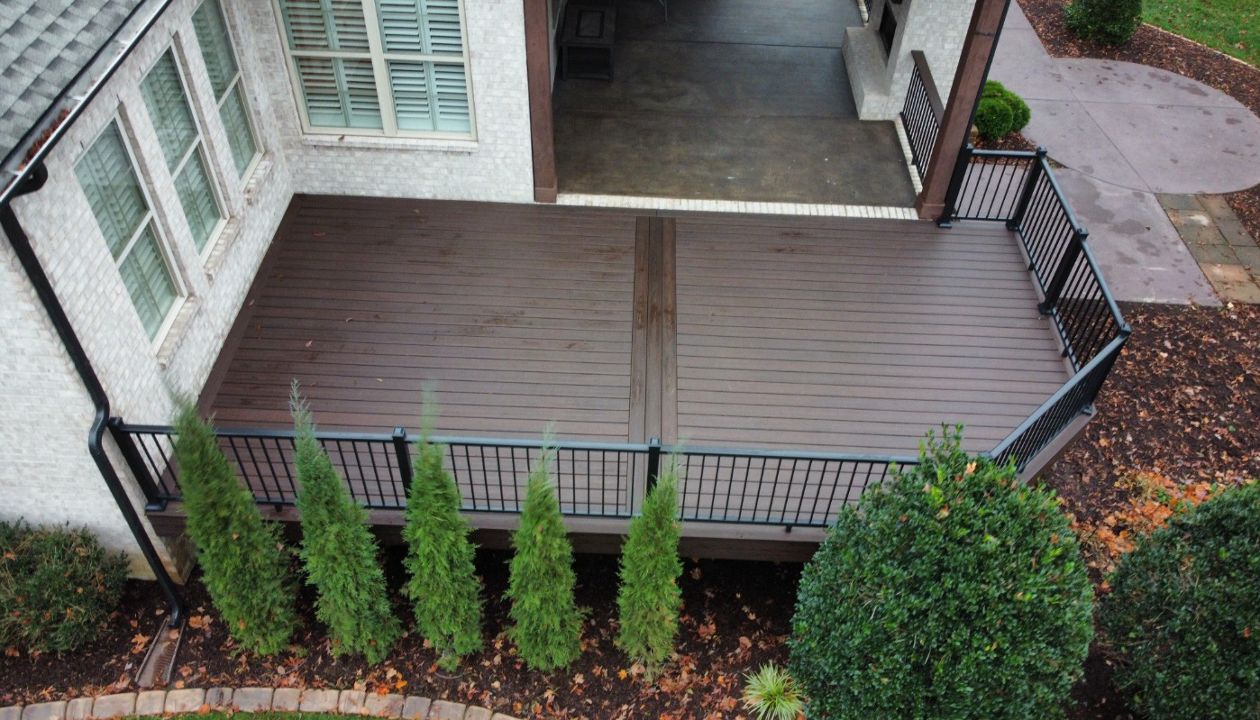 Trex Transcend Lava Rock and Black Aluminum Railing