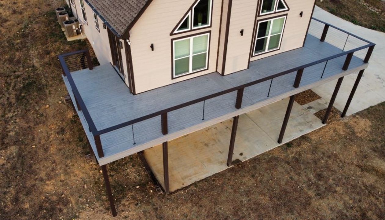 Trex Lineage in Rainier with custom cable railing