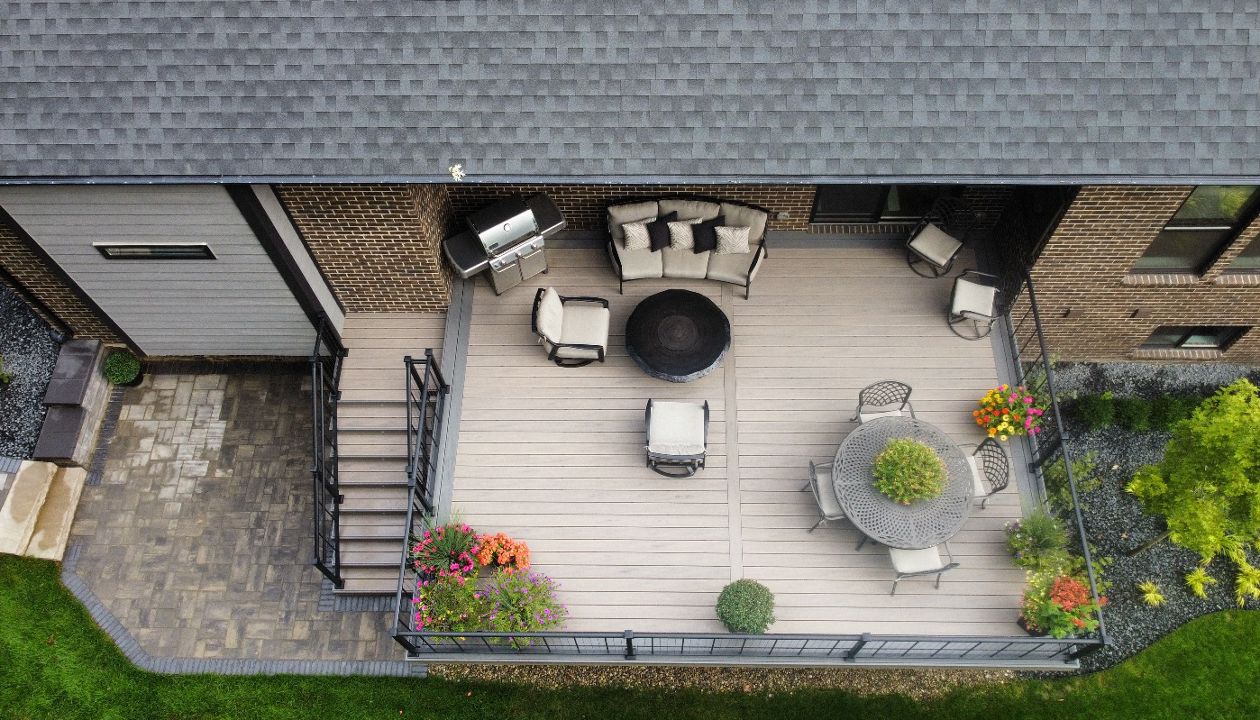 Trex Lineage Decking in South Lyon, Michigan