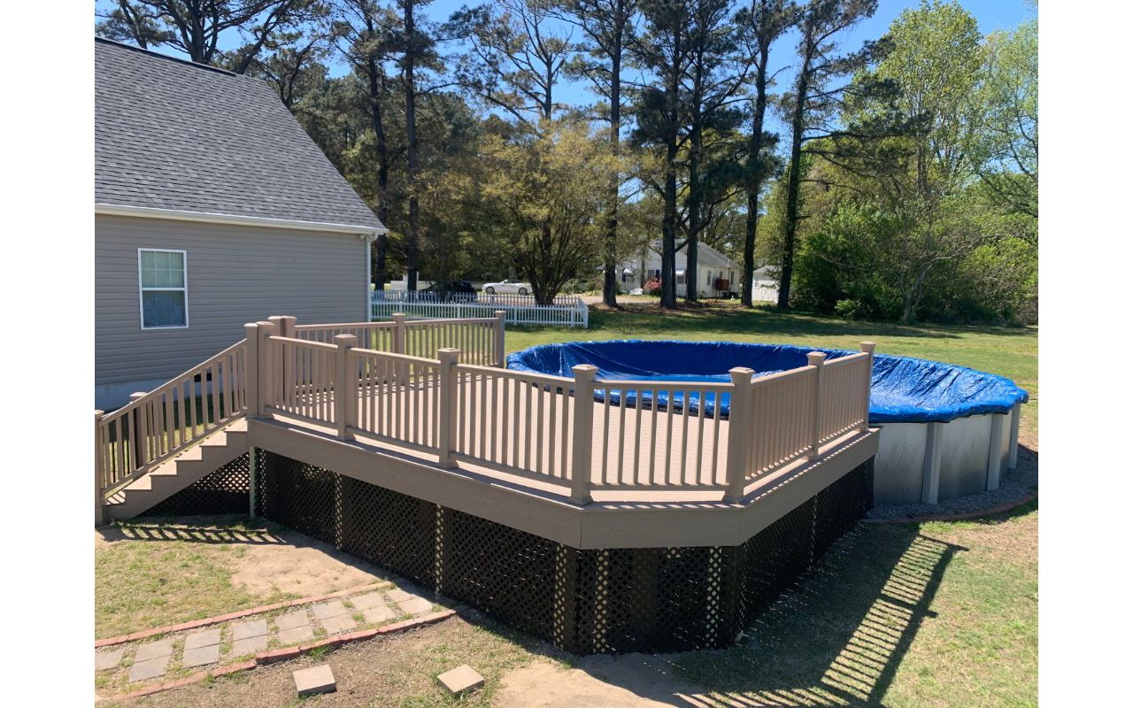 TREX Transcend Rope Swing decking & railing combination in Barco, NC