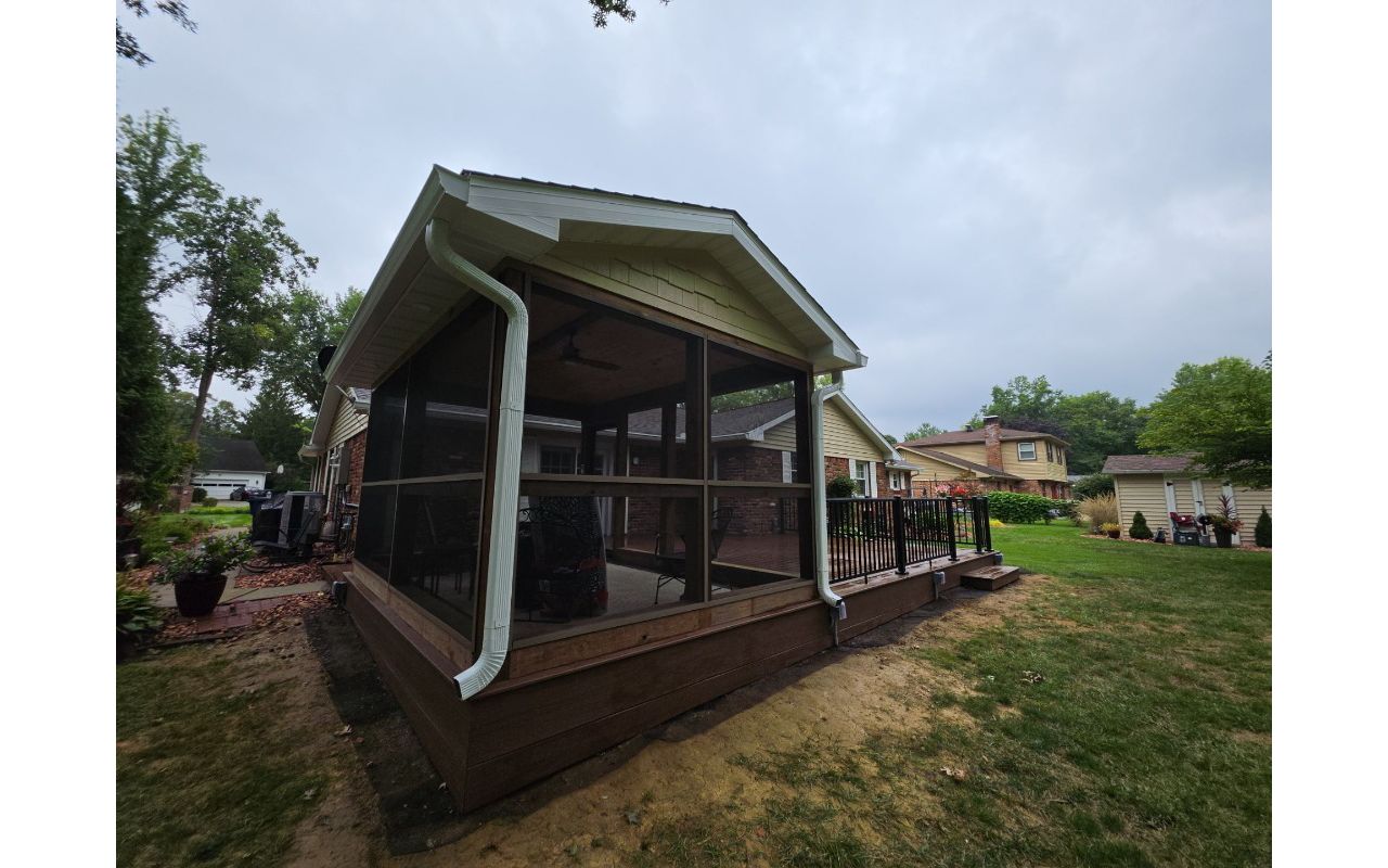 Trex Select Whiskey Barrel decking