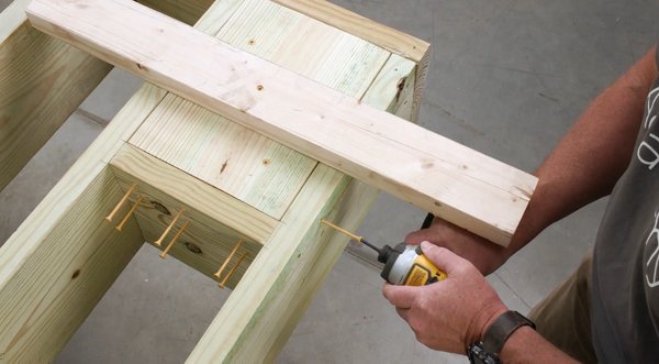 How to Install Trex Enhance® Steel Railing | Trex | Trex