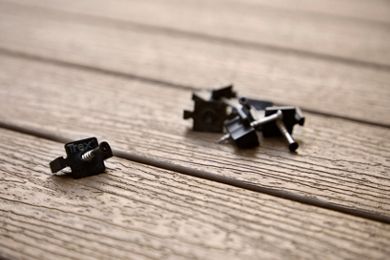 https://images.trex.com/is/image/trexcompany/enh-turner-012-cb-hidden-fastener-detail:Secondary-Hero