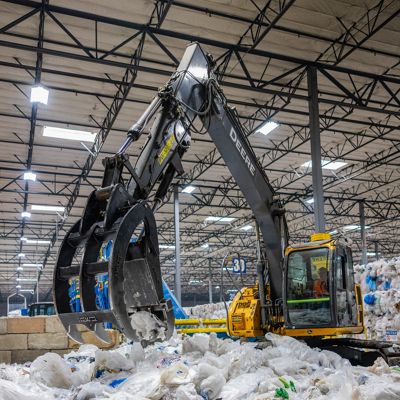 fernley-poly-warehouse-employee-machine-operator-11.jpg