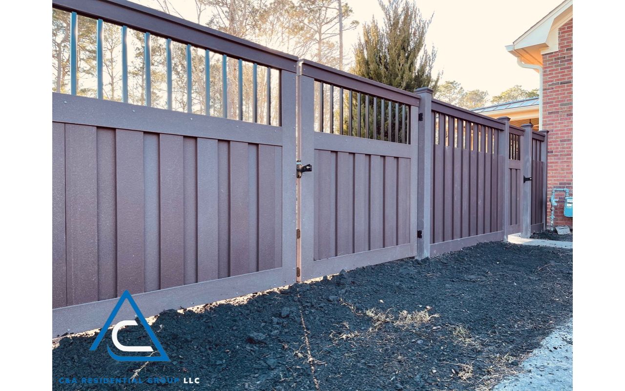 Trex Seclusion’s Fencing Woodland Brown!