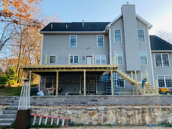 450 Sq Ft Island Mist deck with Rainescape system