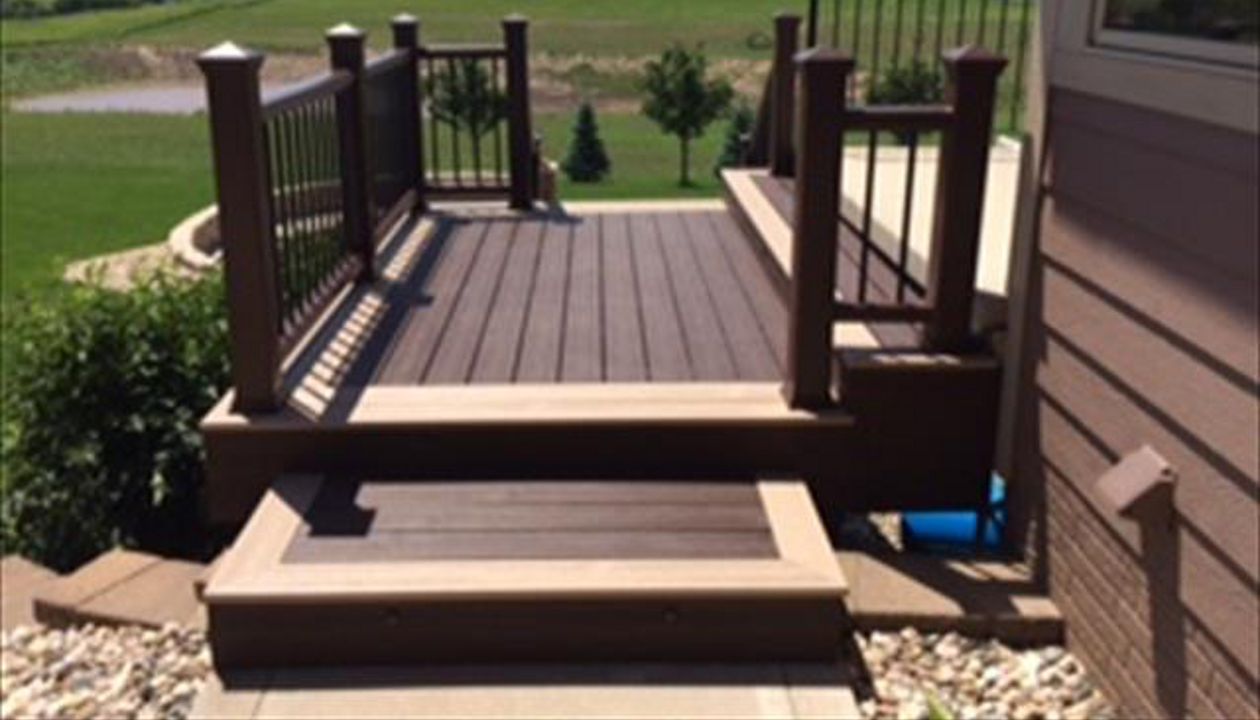 Trex composite custom deck, Iowa