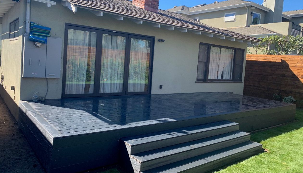 Trex Select decking Redondo Beach backyard oasis