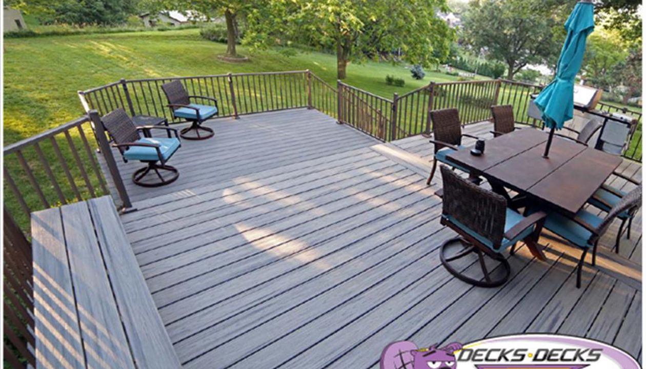 Transform your outdoor space with a low-maintenance deck that provides the look of wood but with the durability and easy upkeep of modern composites.