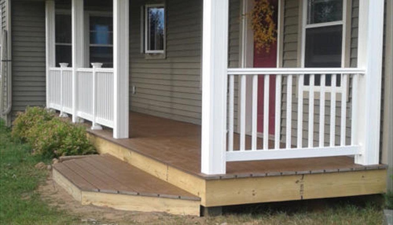 Front entry deck