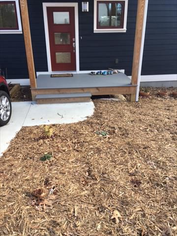 Trex Select Pebble Grey front porch