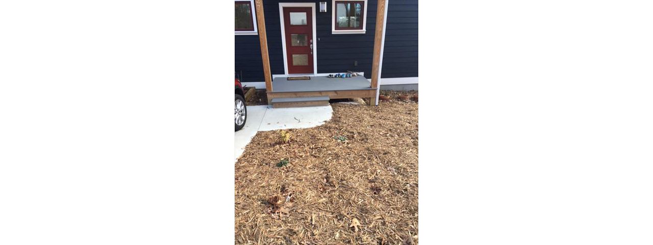 Trex Select Pebble Grey front porch